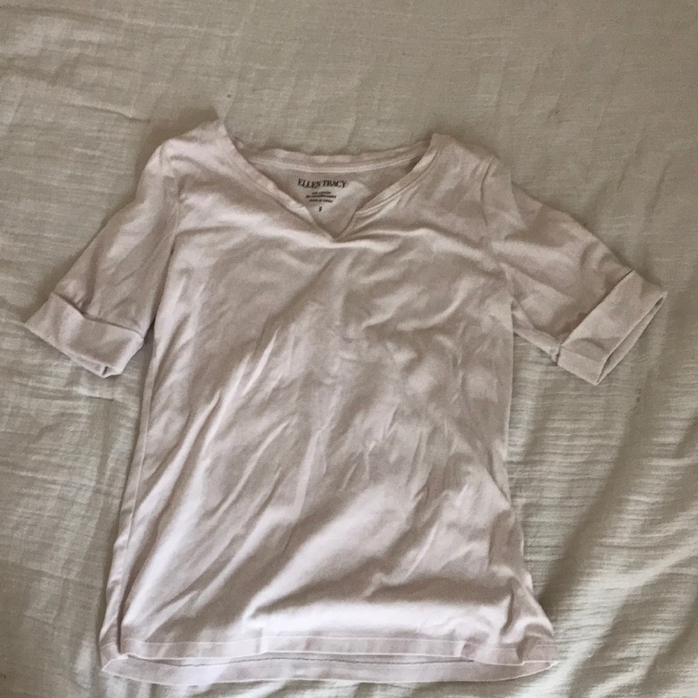 White/cream small t-shirt
